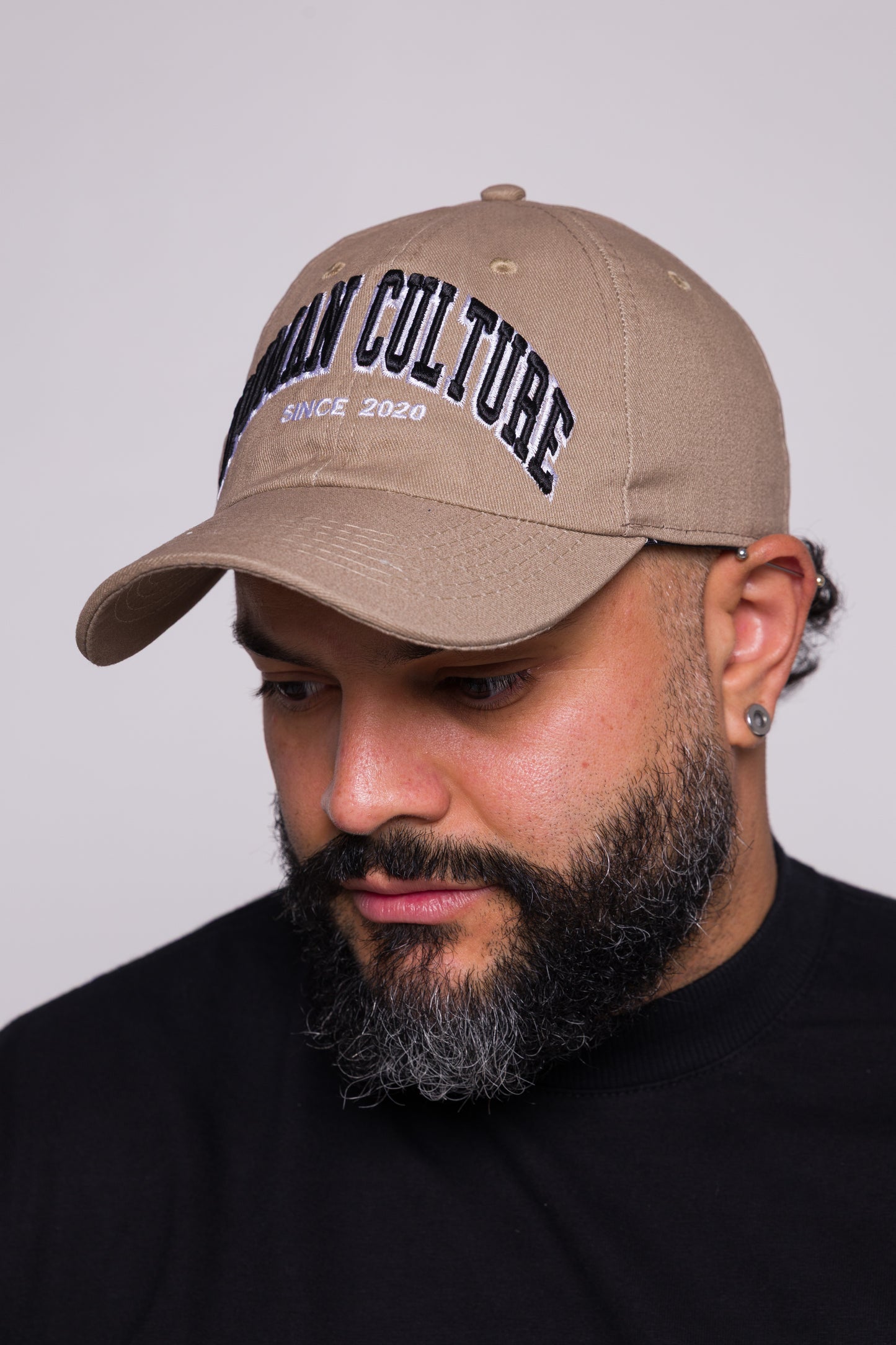 Boné Dad Hat Human Culture – Edição Limitada Streetwear