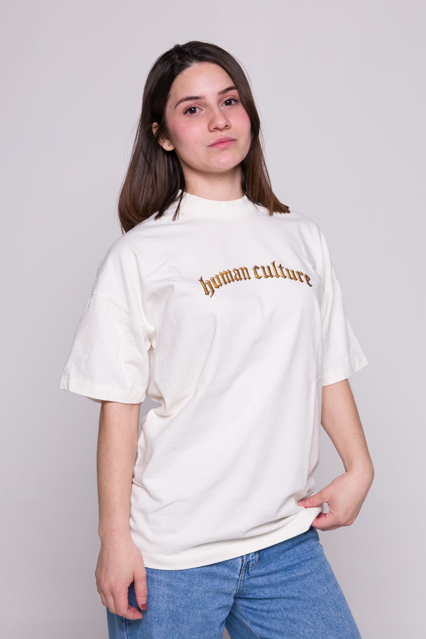 Oversized Human Dobermann – Ícone do Streetwear 240g