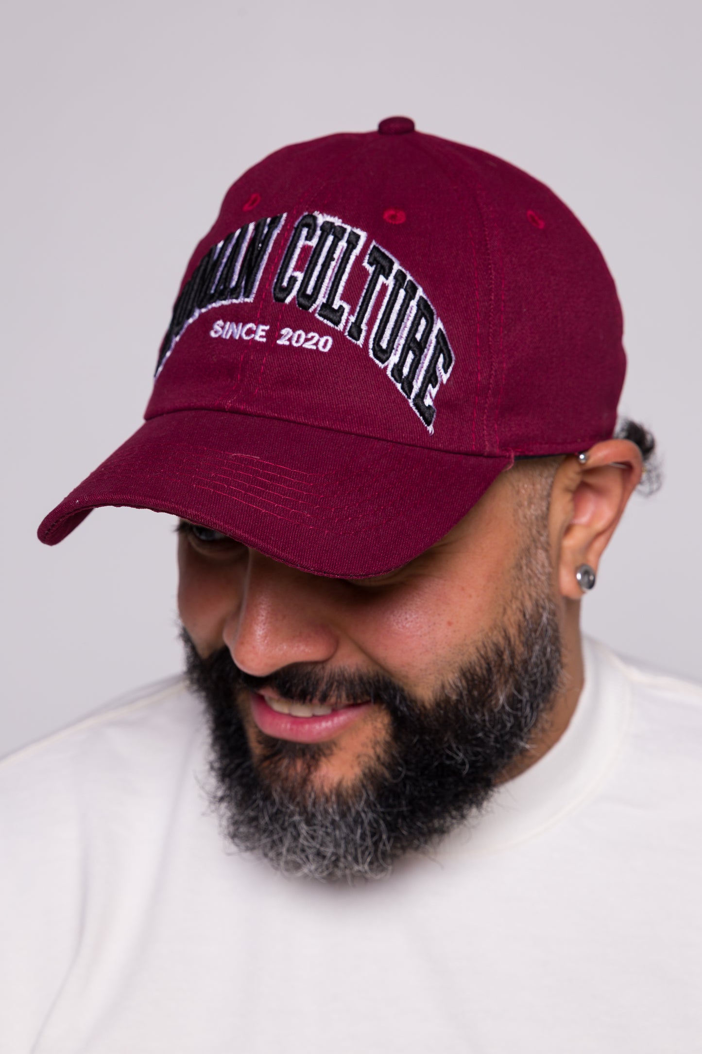 Boné Dad Hat Human Culture – Edição Limitada Streetwear